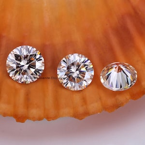 GRA Certified D Color 7.5 mm 1.50 Carat Colorless Full Fiery White Round Loose Moissanite For Ring, Earring, Pendant