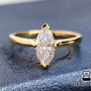 Superb 1 Carat Marquise Cut Full White Moissanite 10K/14K/18K, White/Yellow/Rose Gold 4 Prong Classic Solitaire Ring For Engagement,Wedding