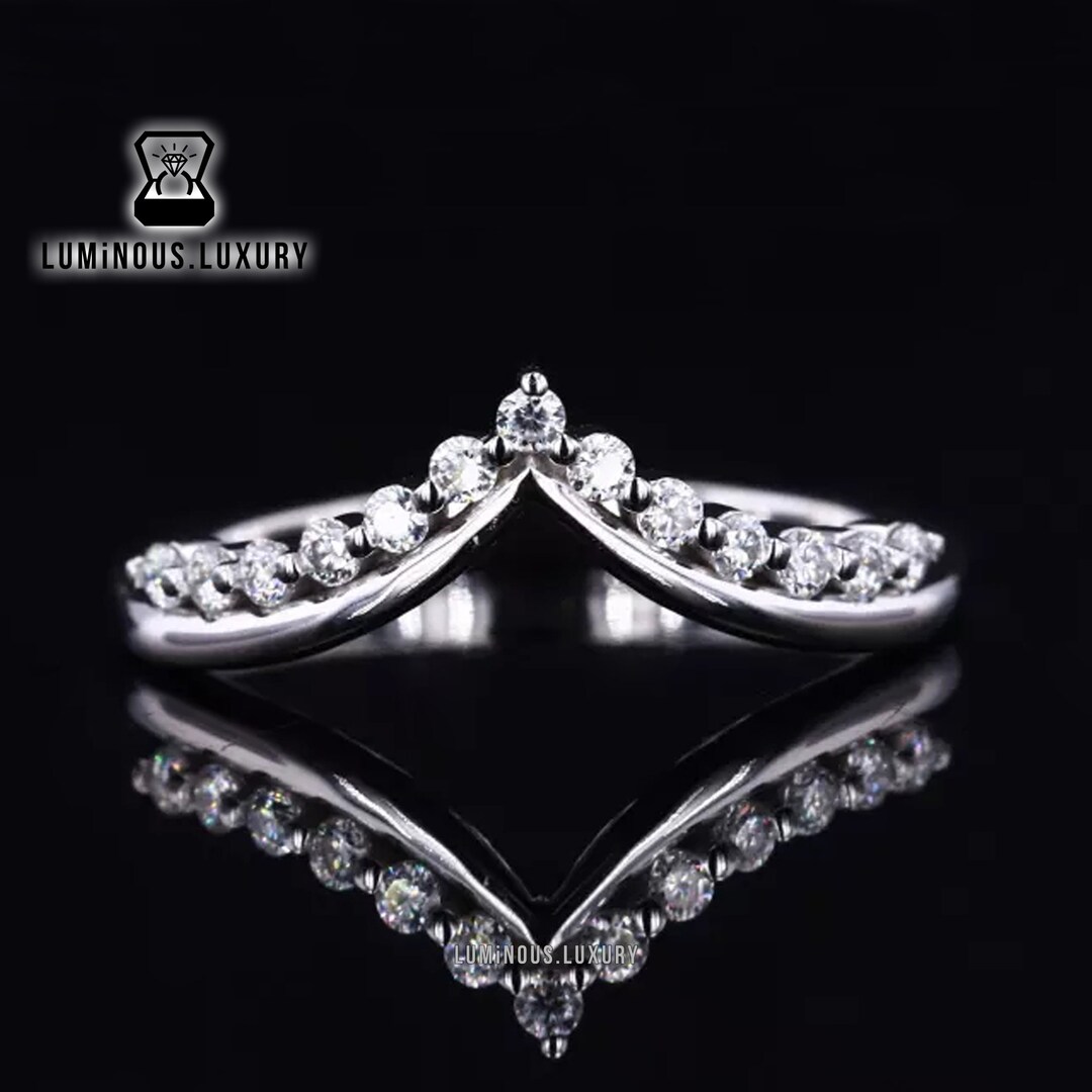 Crown Shape Curved Wedding Band, Round Brilliant Cut Colorless ...