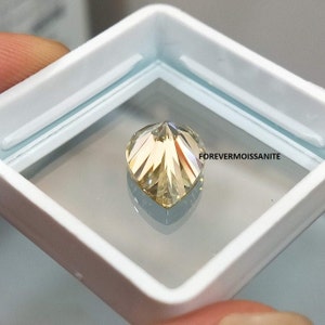 Sparky Moissanite Loose Gemstone: 6x4mm 0.40 Carat Pear/Tear Drop Cut Off White Yellow Loose Moissanite, Side Stone For Engagement Ring