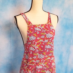 Vintage 60s Home Sewn Thin Soft Cotton Short Apron with X-Back Straps & Ties, Pocket, Blue Red Yellow White Bursting Droplet Pattern