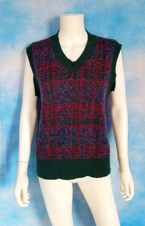 vintage sweater vest Munsingwear Gem