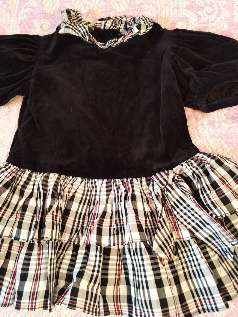 Vintage 80s Toddler Black Velvet Puff Sleeved Party Dress with Tartan Taffeta Skirt/ Nannette/ Size 2T image 5