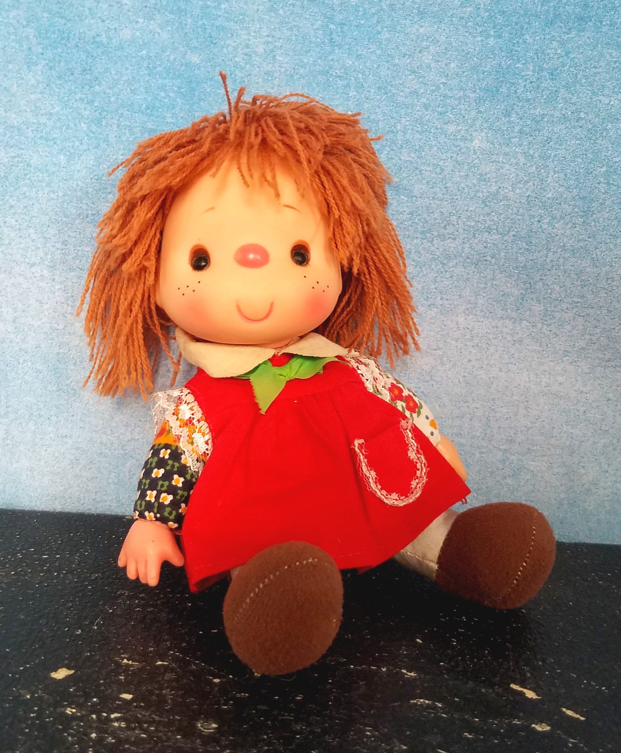 Vintage 70s Small Cloth Bodied Smiling Doll With Plastic