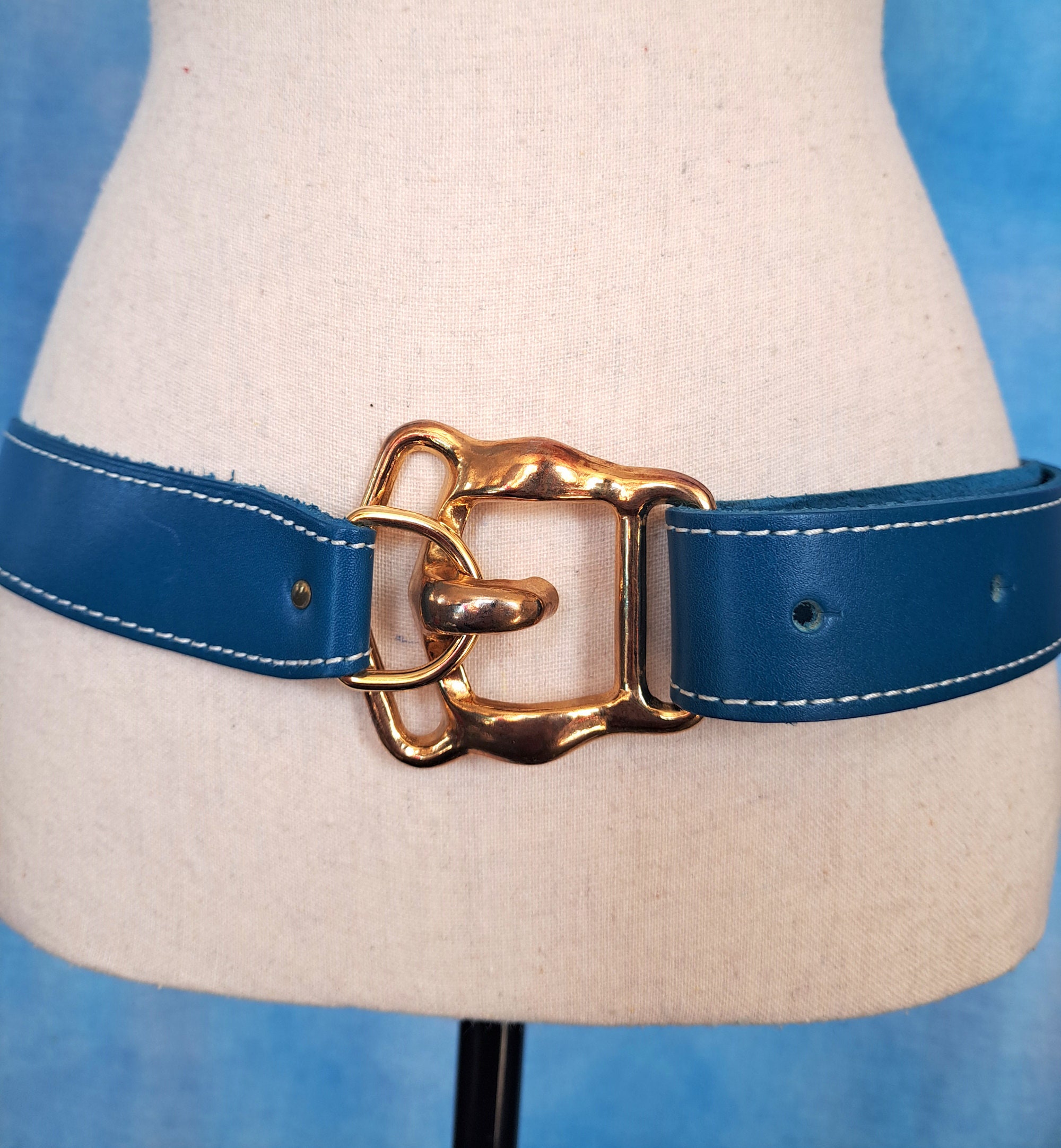 Vintage 70s Unique Teal Leather Belt With White Stitching  display picture 2