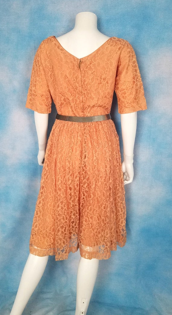 Vintage 50s Blush Peach Chantilly Lace Dress with… - image 9