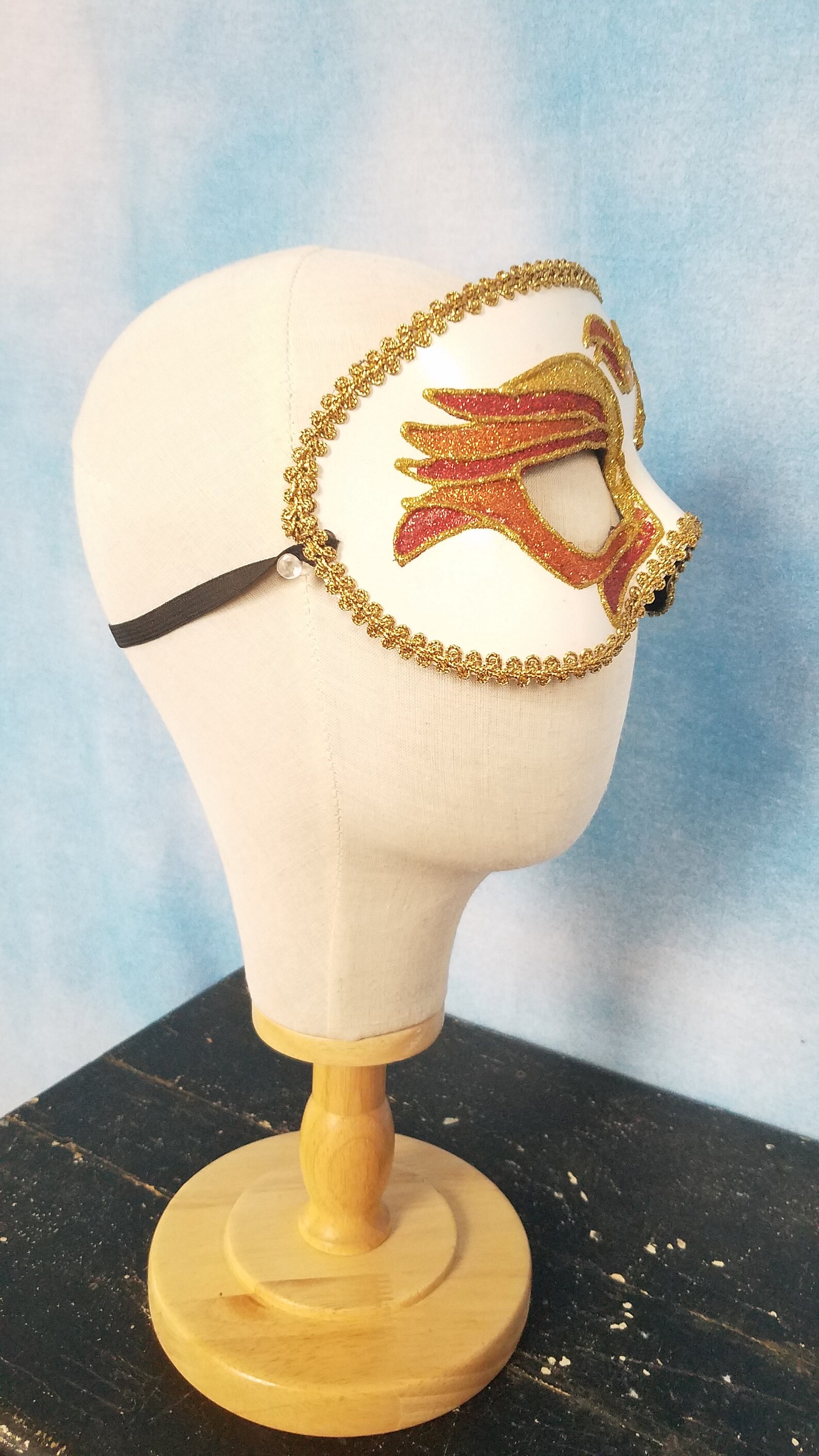 Vintage 80s or 90s White Plastic Felt-backed Sparkly Carnival Half Mask ...