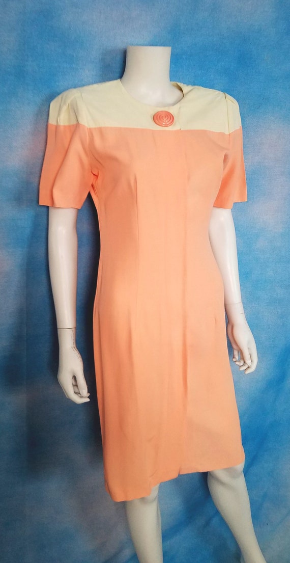 Vintage 80s does 60s Pastel Coral Pink and White … - image 3