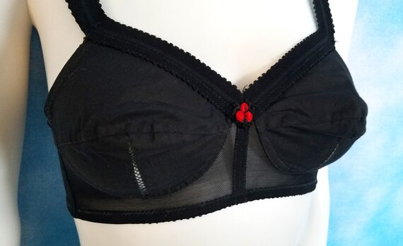 Vintage 60s Black Bullet Bra, Full Coverage, No U… - image 4