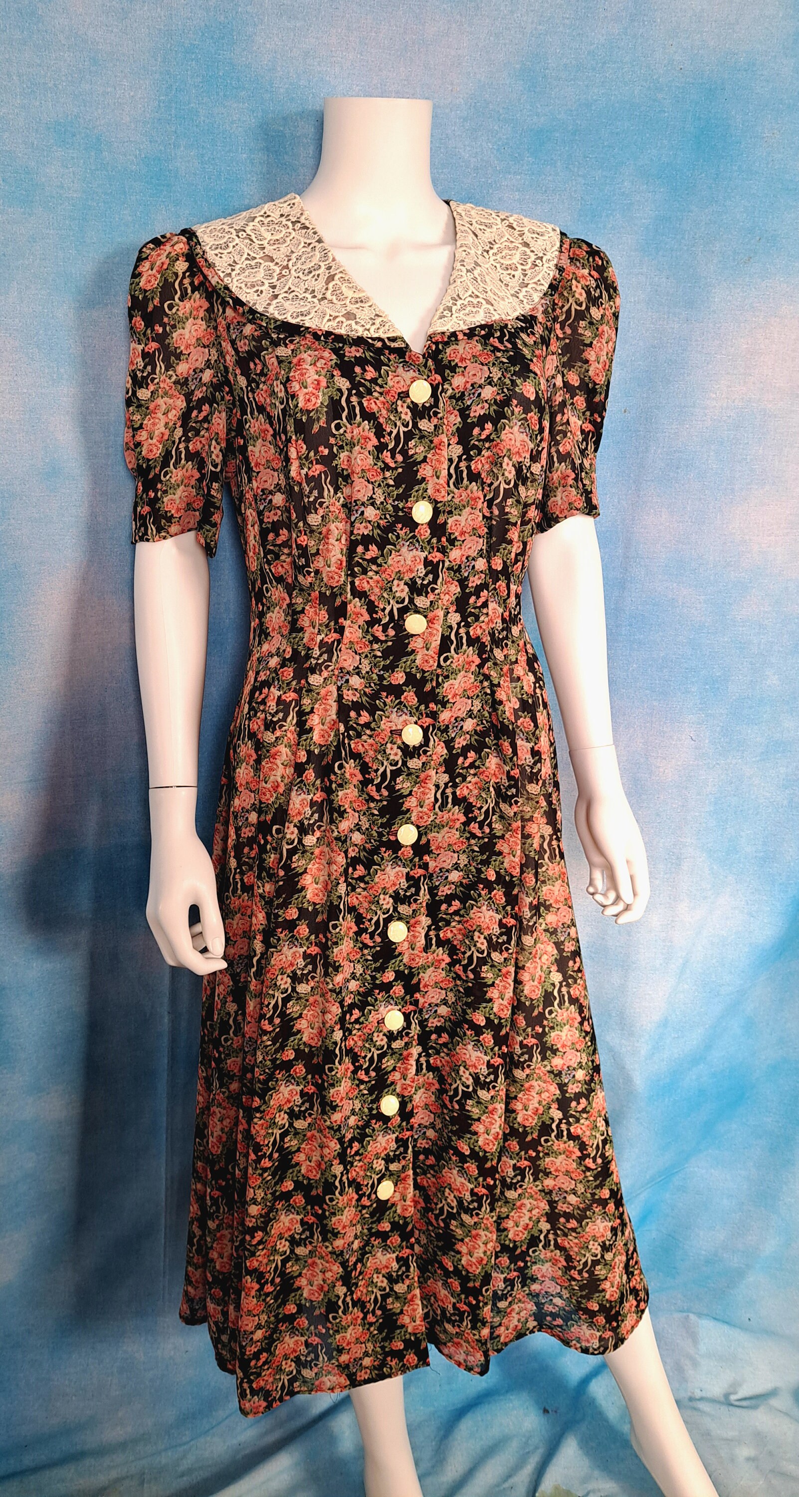 スーツ・フォーマル・ドレス 80s Vintage French Made Back Chain Dress FANDEE Women's Vintage Dresses 3/4 Sleeve V-Neck Bodycon