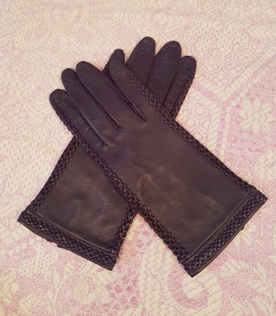 Vintage 1950s Dark Navy Blue Kid Gloves with Deco… - image 1