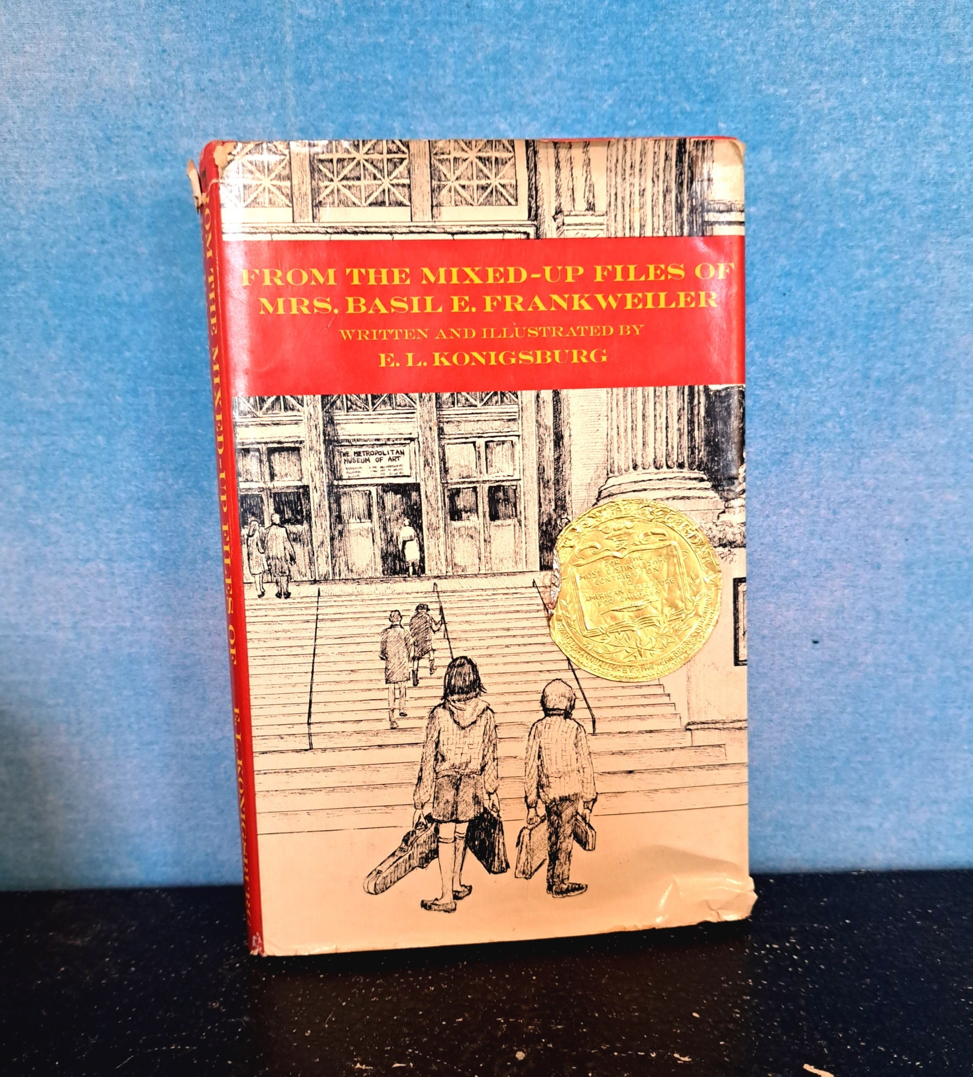 Vintage 1968 Hardcover Book With Dust Jacket, the Mixed-up Files