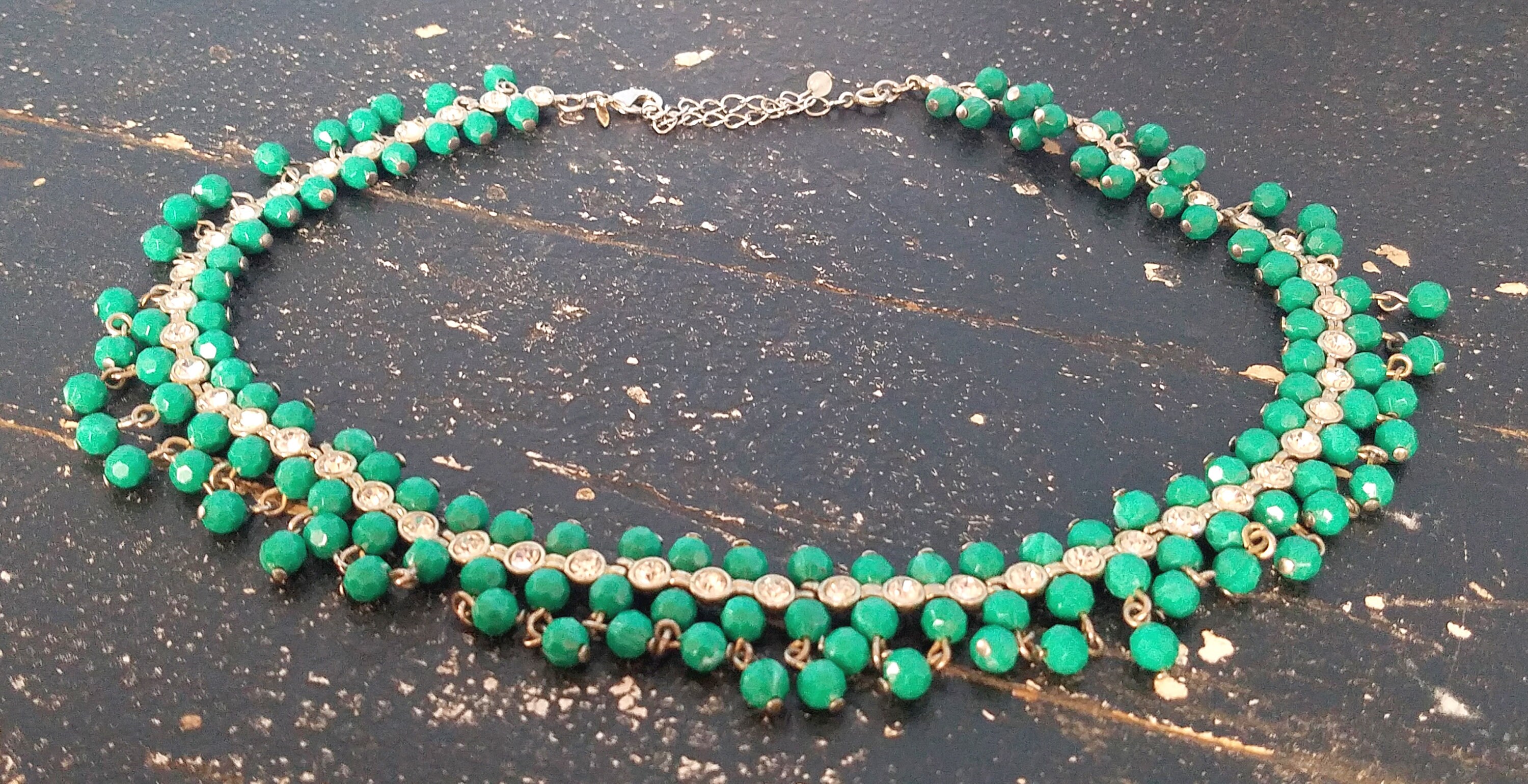 Collier Rétro Vintage Femme - Plastique Vert Et Blanc - Bijou Ancien - Occasion