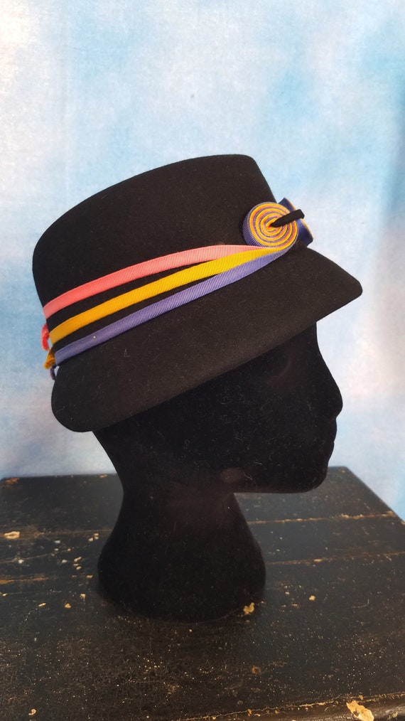 Vintage 50s 60s Black Wool Felt Ladies’ Hat, Cloc… - image 7
