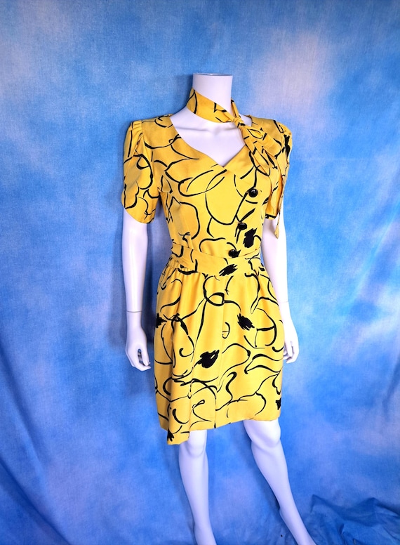 blue black yellow dress Faux-Wrap Black Floral Casual Knee-Length Dress Black/Blue / Large