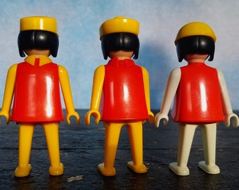 Lot De 36 Figurines Playmobil Vintage 1974 – Personnages + Accessoires Moto Et Chapeaux