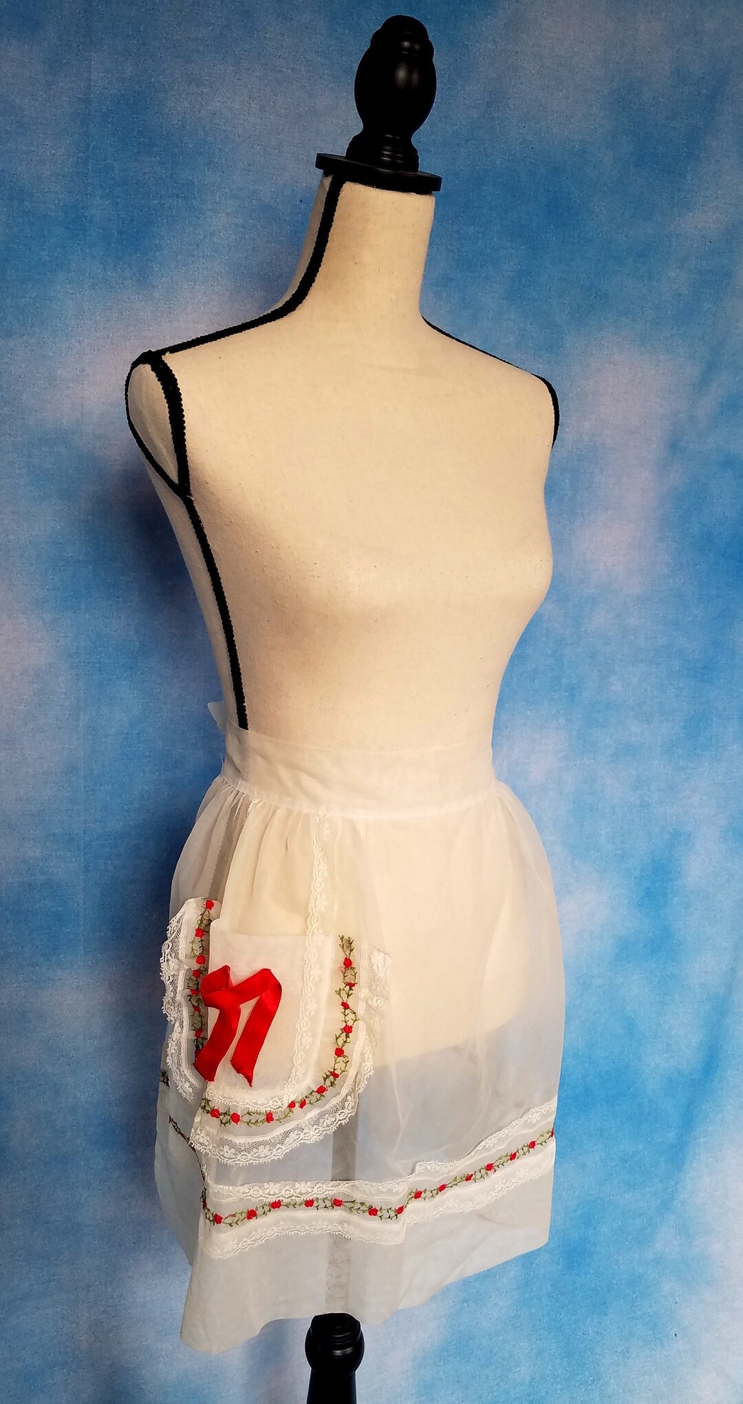 Vintage 50s or 60s White Sheer Nylon Chiffon Organza Half  display picture 2