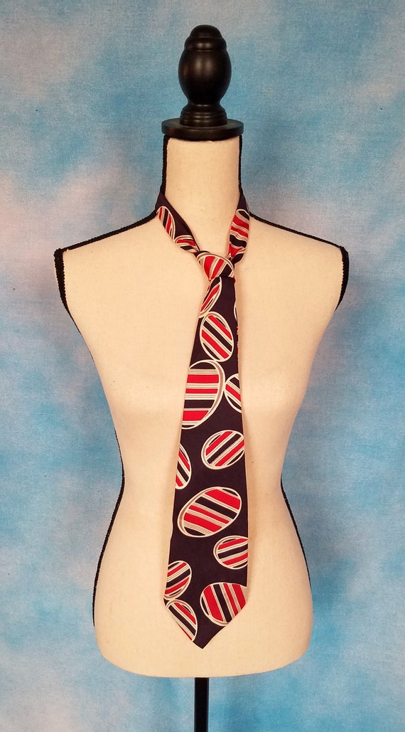 Vintage 1940s or Early 1950s Abstract Acetate Tie,