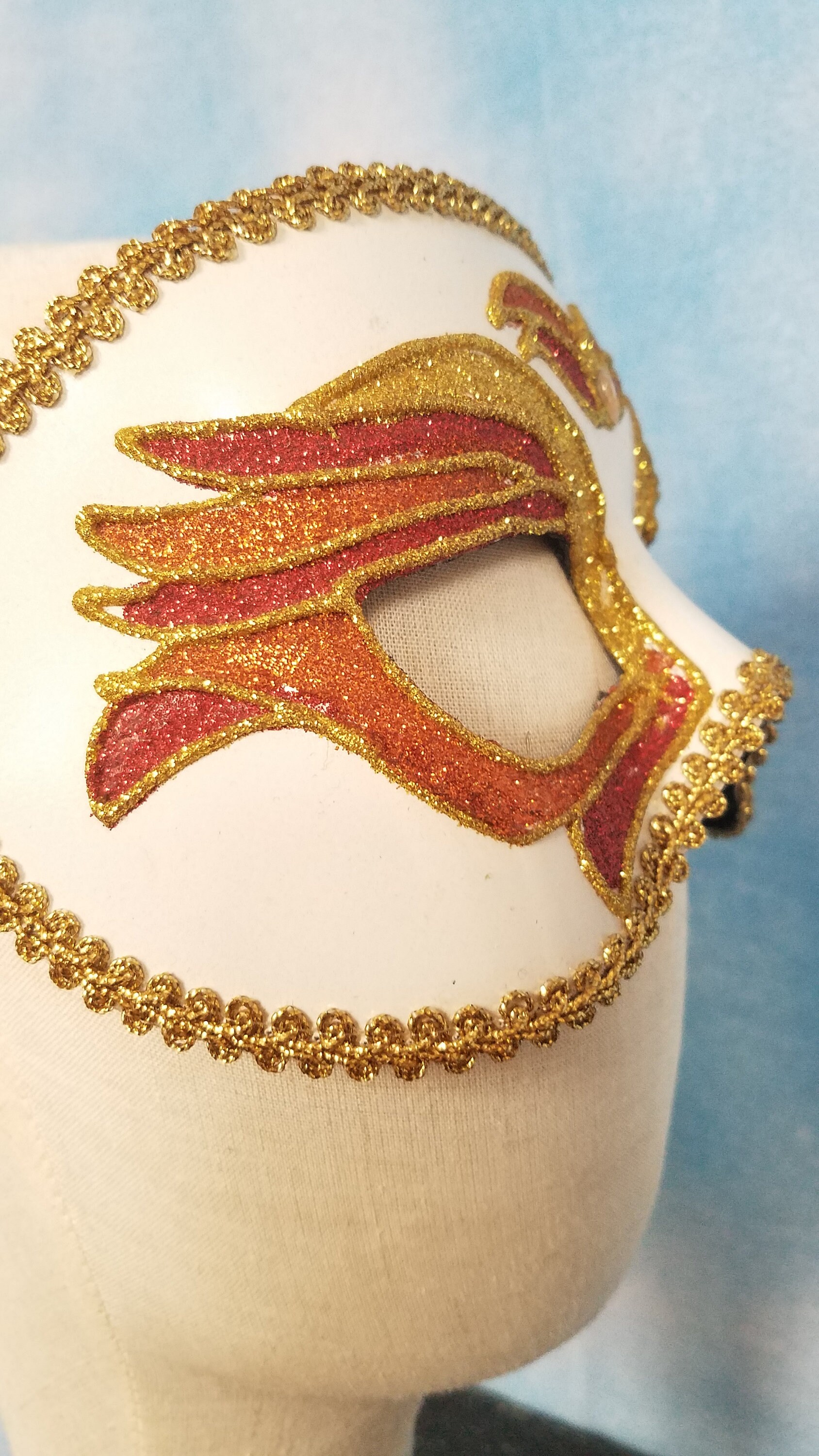 Vintage 80s or 90s White Plastic Felt-backed Sparkly Carnival Half Mask ...