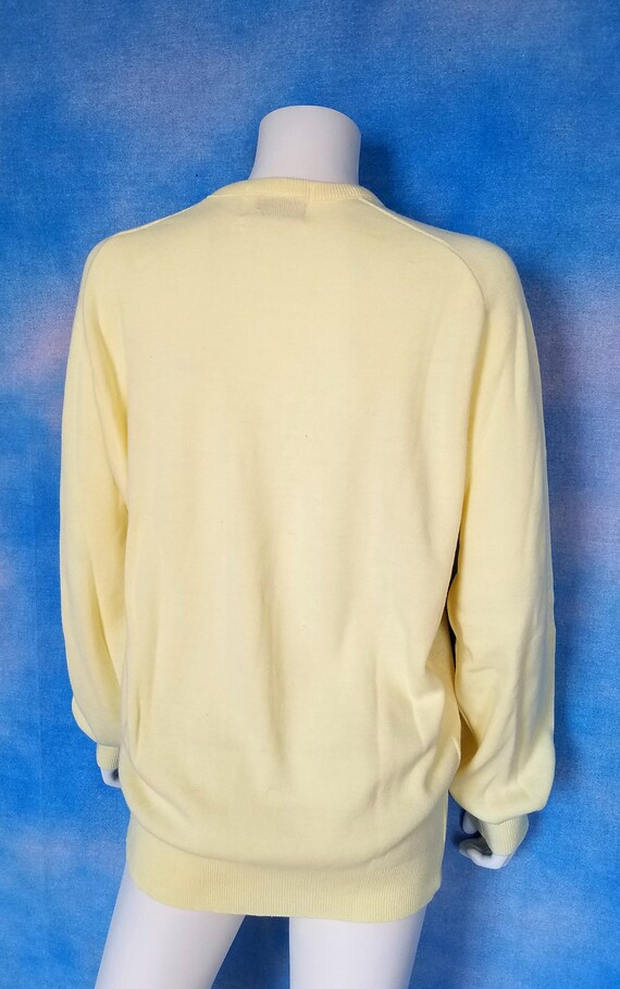 Vintage 70s 80s Butter Yellow V Neck Sweater, How… - image 8