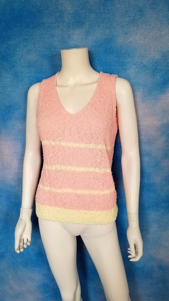 Vintage 80s Pastel Powder Pink Boucle Knit V Neck 