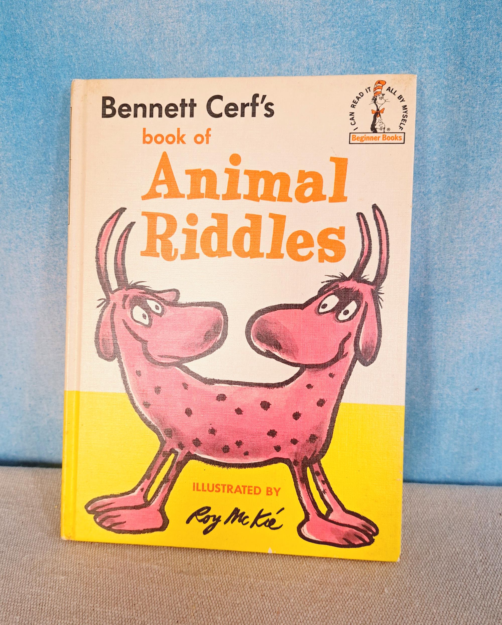 ルドルフ・ルケシュ 洋書 しかけ絵本「FLEETFOOT THE FAWN」 Vintage 1964 Bennett Cerf's Book of Animal Riddles, Hardcover Book
