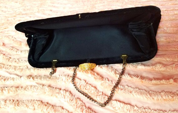 Vintage 1940s Black Velvet Evening Bag Frame Purs… - image 3