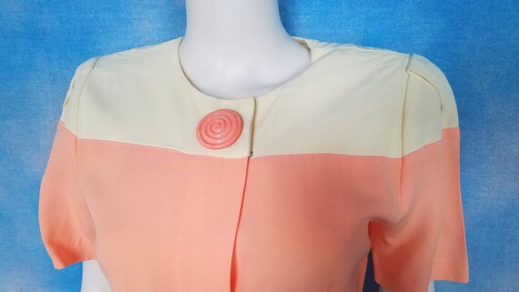 Vintage 80s does 60s Pastel Coral Pink and White … - image 4