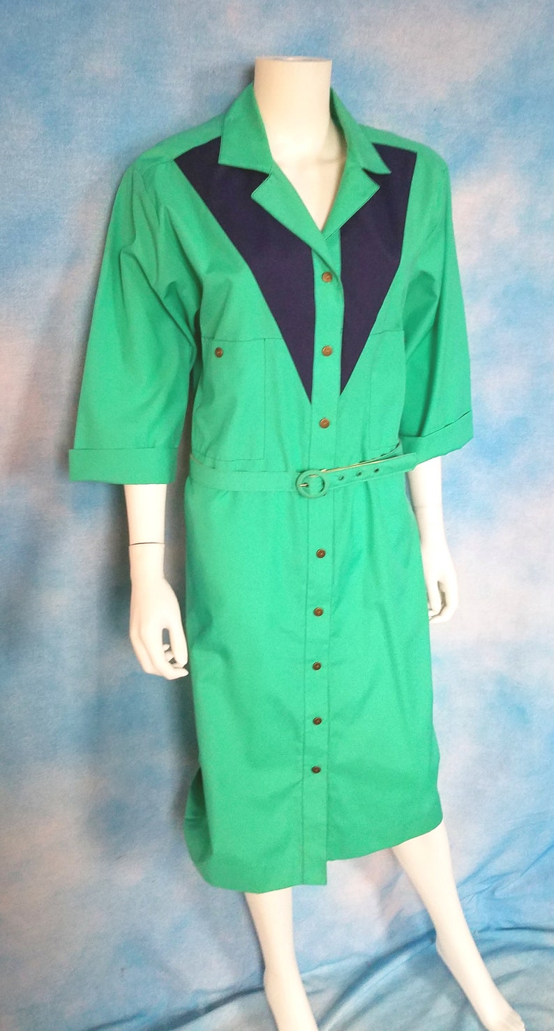 Vintage 80s Aqua and Navy Cotton Poly Western Belted Shift Shirt Dress with Cuffed Sleeves, Brass Buttons/ Willi of California/ Size 14 image 2