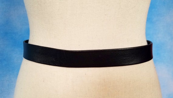 Vintage 70s Adjustable Black Leather Belt with Go… - image 7