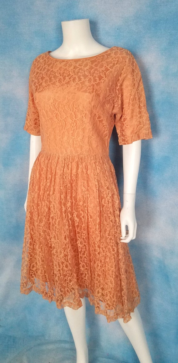 Vintage 50s Blush Peach Chantilly Lace Dress with… - image 2
