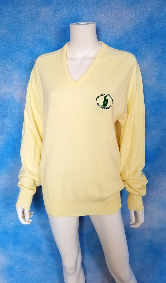 Vintage 70s 80s Butter Yellow V Neck Sweater, How… - image 1