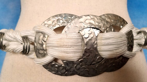 Vintage 80s White Nylon Knotted Cord Cinch Belt w… - image 4