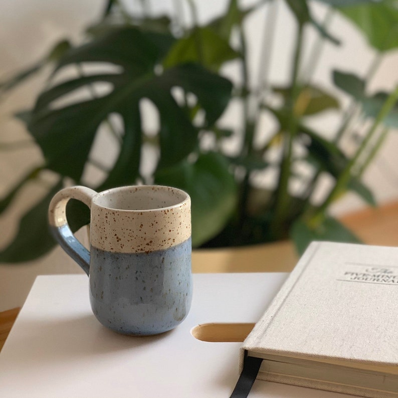 Ceramic cup handmade / pottery cup made of ceramic in blue and white / coffee mug in large / coffee cup, also as a set / ceramic tableware Einzelstück