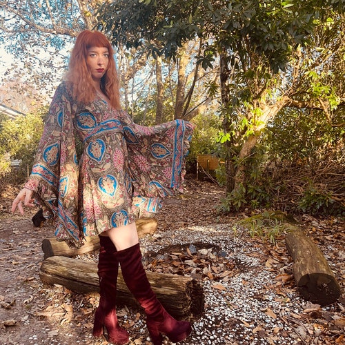 Boho 60's 70's Silk Flared Sleeve Mini Dress. Bell Sleeve. Party Outfit. Retro Vintage Style. Paisley. Stevie Nicks Dress. Gift.