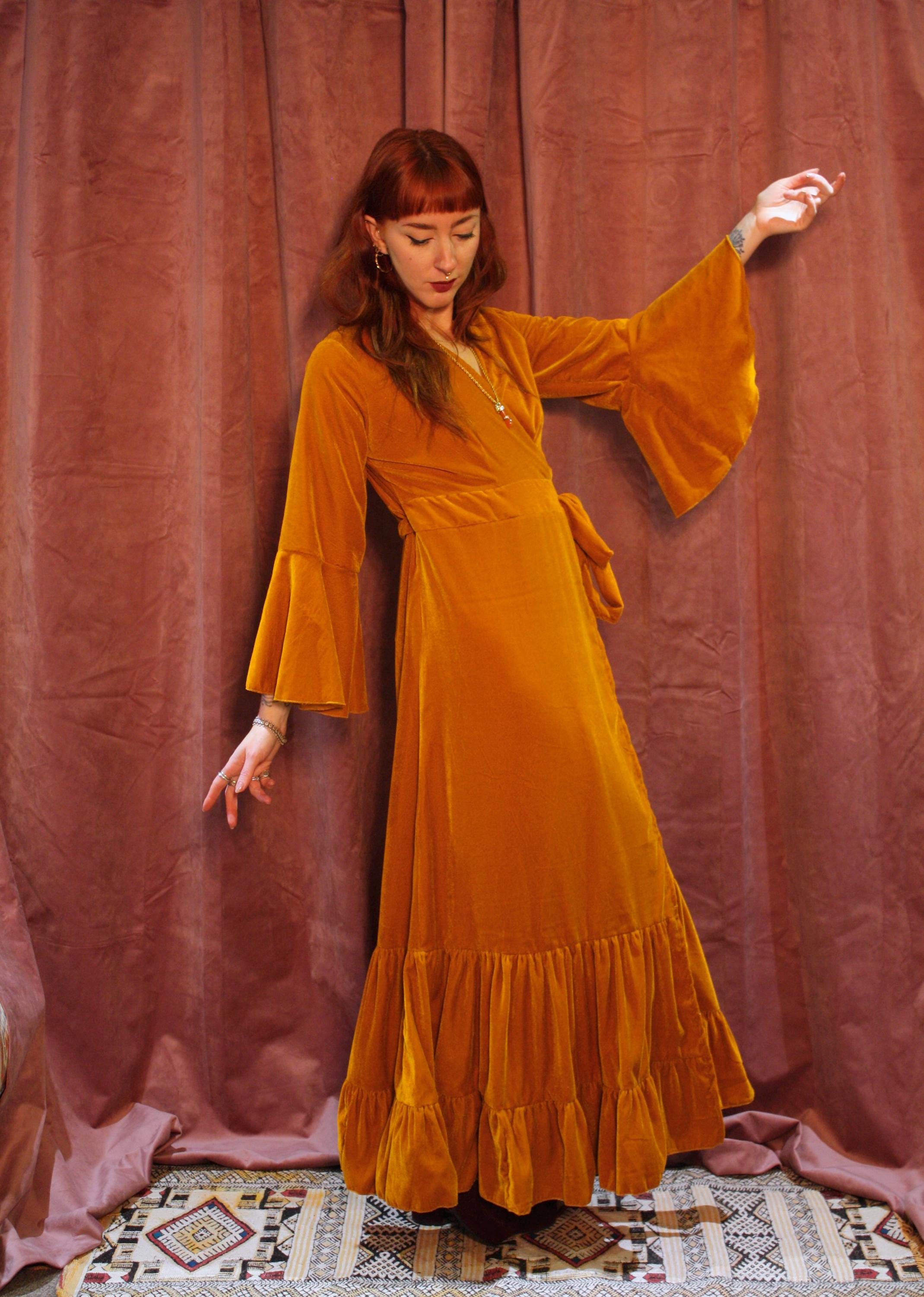 【I AM MARI】Vient Collar Wrap Puffed Sleeved Flared Dress Bohemian Velvet Flared Sleeve Kimono Wrap Dress. 70s Style