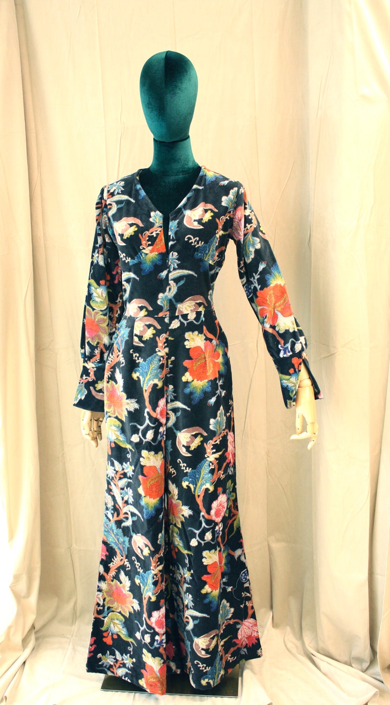 Boho Hippie 70s Velvet Black Multicoloured Floral Evening Jumpsuit. Front Zip. Side Pockets. Wedding. Festival. Party Outfit. Disco. image 6