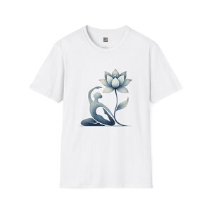 Yoga Flower - Unisex Softstyle T-Shirt