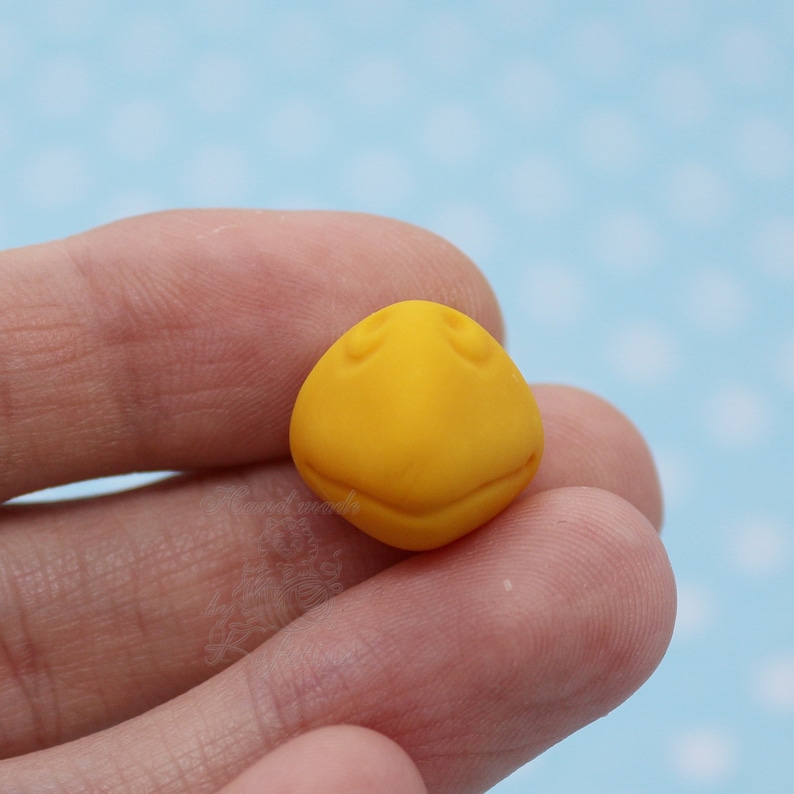 14x15mm The beak for the bird Lifelike animal noses Nose for stuffed animals Handmade beaks 1 piece Yellow or mix colors Chicken beak