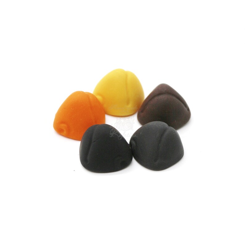 14x15mm The beak for the bird Lifelike animal noses Nose for stuffed animals Handmade beaks 1 piece Yellow or mix colors Chicken beak