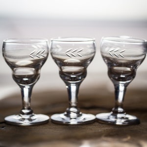 Antique Etched Bistro Aperitif Stemmed Glasses Tiny Glass French Set of 3 Barware