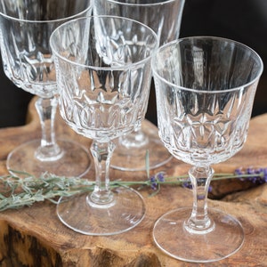 Ensemble de 4 verres à eau en cristal à tige vintage Français