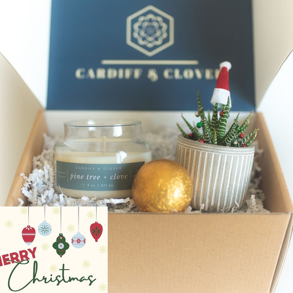 Christmas Tree Succulent Gift Box with Holiday Scented Soy Candle and Hot Cocoa Bomb. Corporate Holiday Gifts, Christmas Gift for Daughter