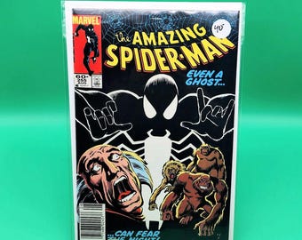 Amazing Spider-Man #255 Marvel Black Costume cover Edición de quiosco