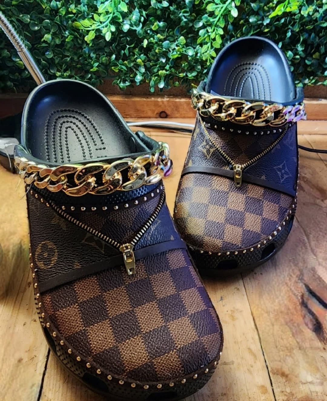 crocs louis vuitton