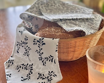 Reversible Black & White Bread Basket Liner: Vintage Farmhouse Cloth