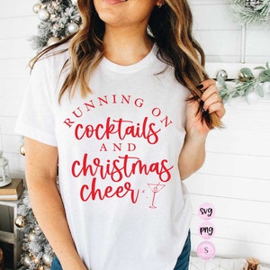Running on Cocktails and Christmas Cheer SVG, Cookie Tester, Baking Spirits Bright, Kerstmis, Svg-cut-bestand, Cricut PNG-sublimatie