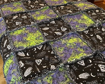 Witchy Rag Quilt, sofa throw, halloween sofa throw, halloween inspired, handmade quilt, housewarming gift, halloween decor, handmade