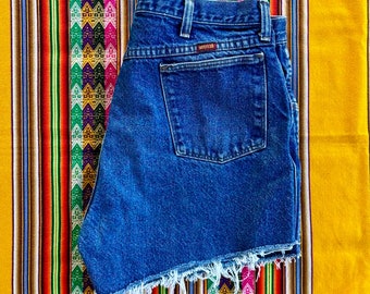 Short en jean rouille, taille 36 x 4, lavage moyen/foncé, entrejambe long de 4 po., cowgirl western vintage, coupures en denim