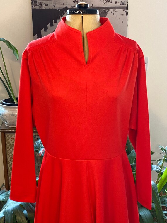 Size UK 10 12 Vintage 70s Berkertex Red 